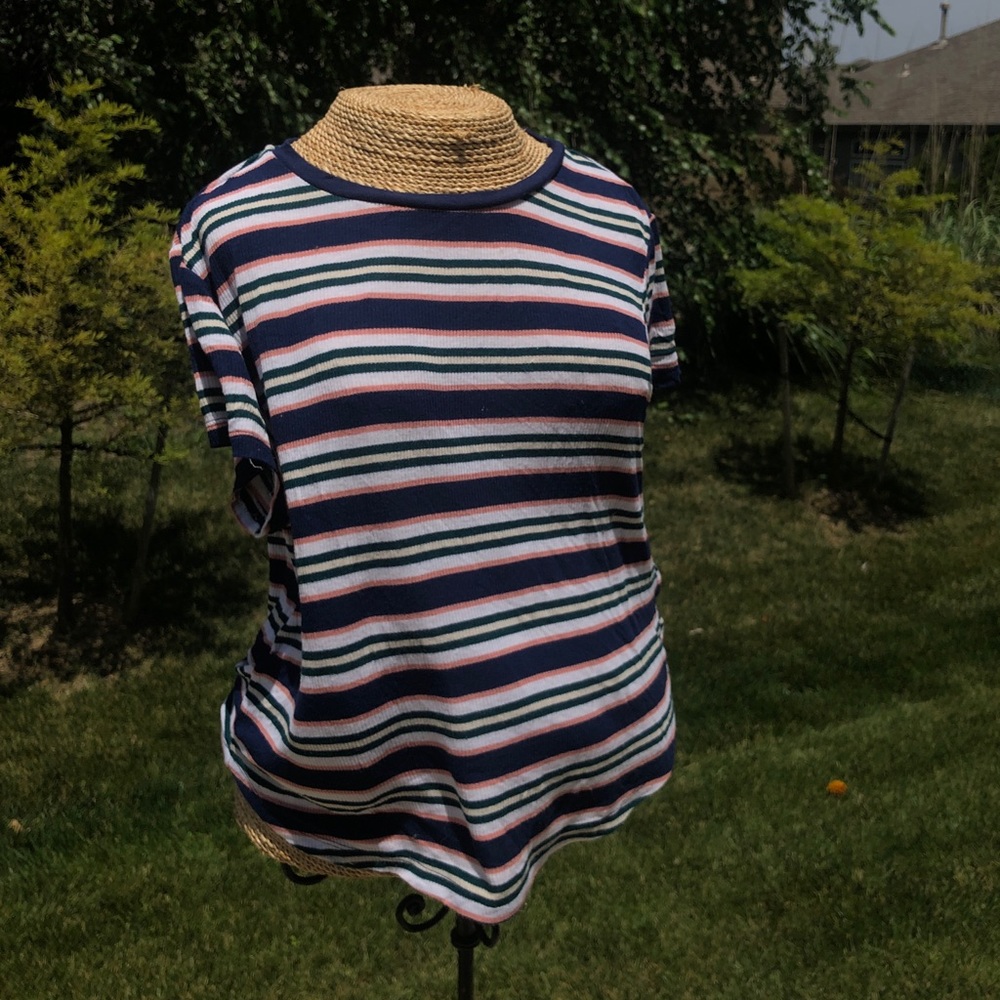 Multi colored striped tshirt - Picture 2 of 7
